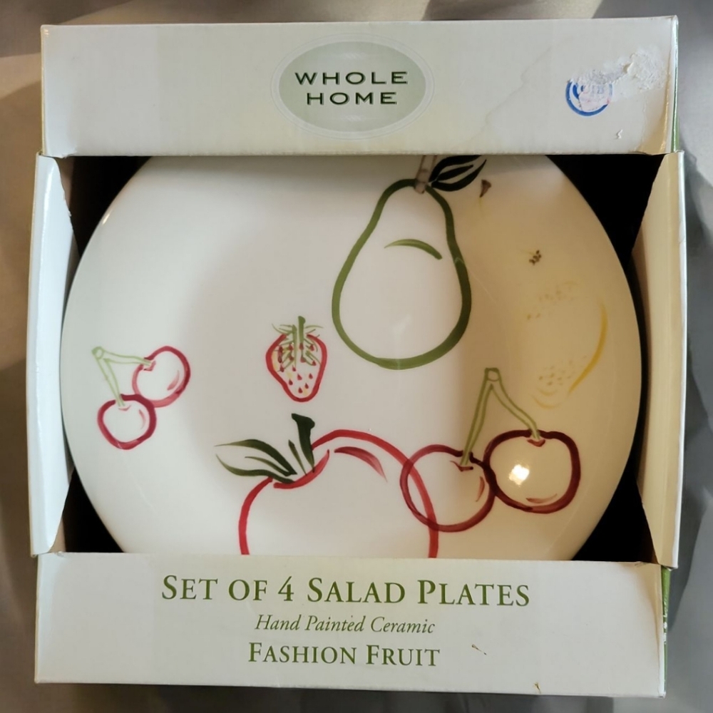 Vtg NIB Set Of 4 Whole Home Hand Painted Fashion Fruit 8" Salad Dessert Plates
